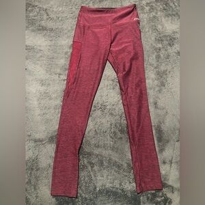 PINK by Victoria Secret leggings small in maroon color